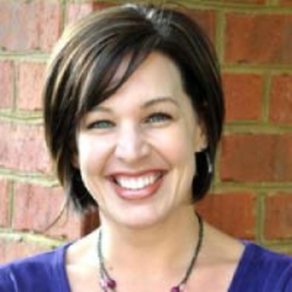 Donna Sumner head shot
